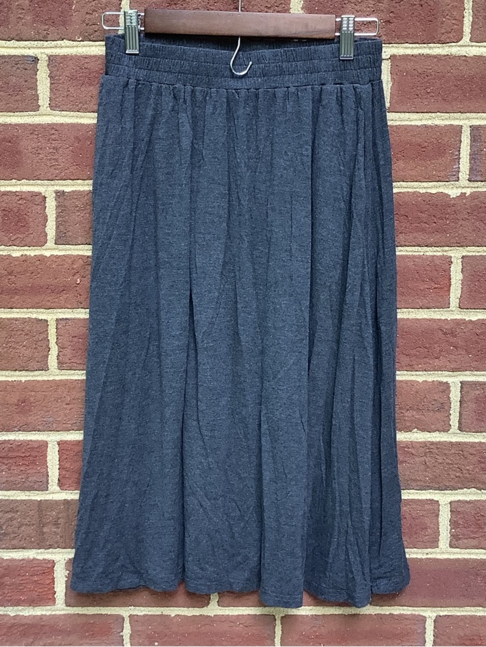 Like New Dark Heather Gray Elastic Waist Soft Midi Skirt S